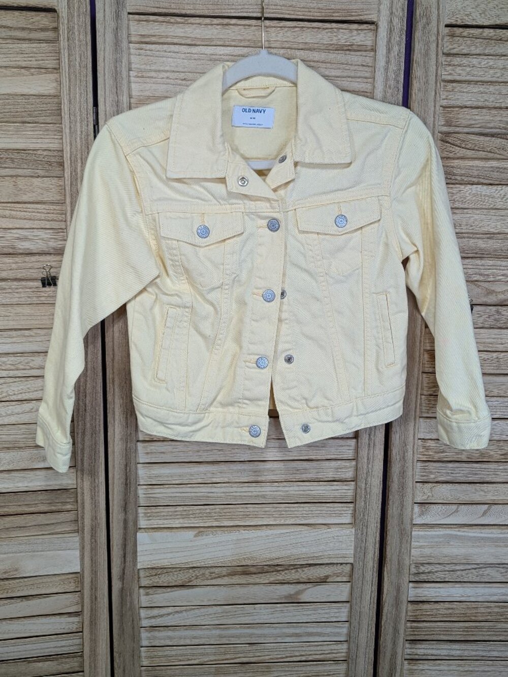 Old Navy Pale Yellow Denim Jacket Size Medium (8)